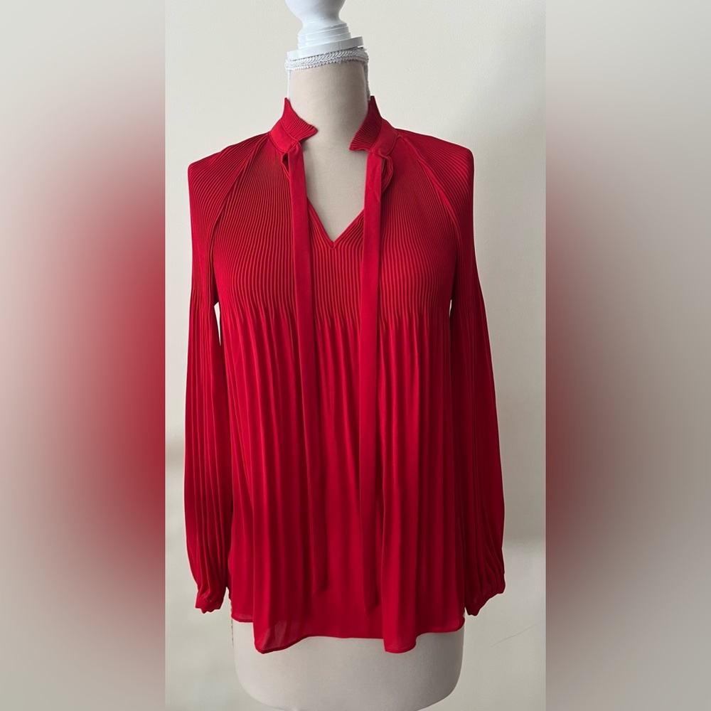 NWT Lauren Ralph Lauren Pleated Top with Neck Tie